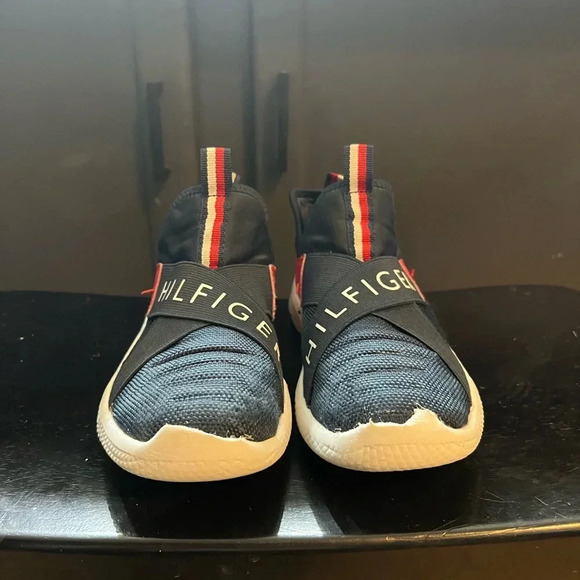 Blue & Red "Tommy Hilfiger" gym shoes size 1 - Picture 3 of 7